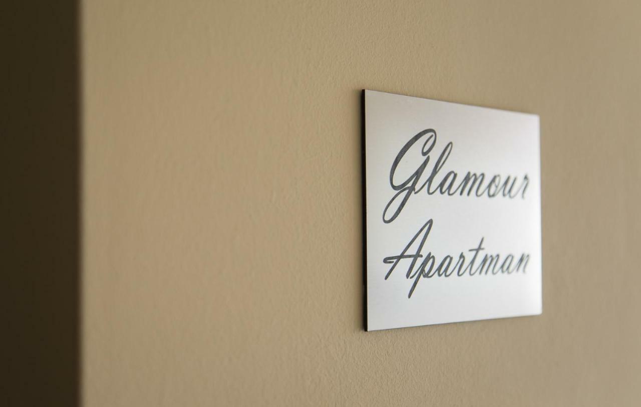 埃格尔Glamour Apartman公寓 外观 照片